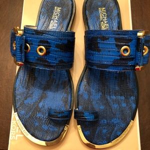 Coach Women’s Toe Ring Sandals, Size 8, with box